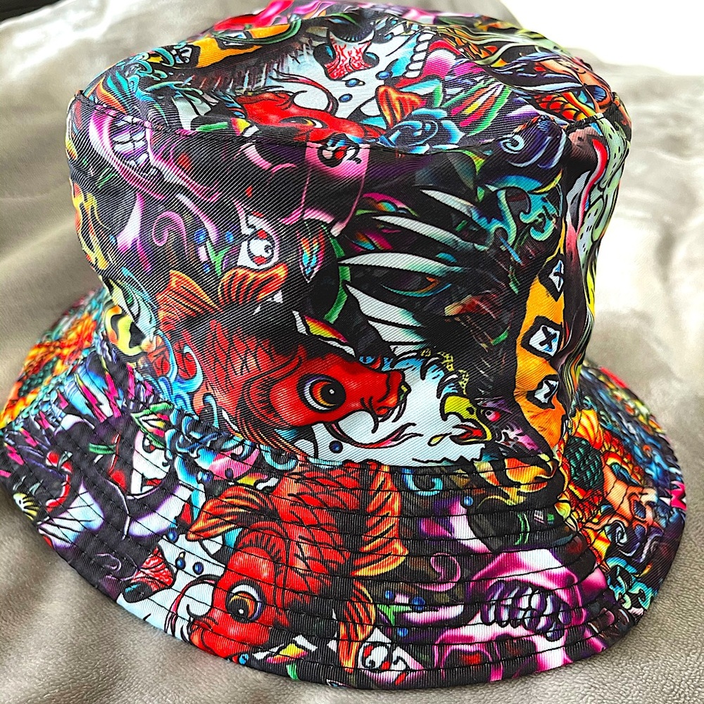 COPY - Tattoo style bucket hat. NOT Ed Hardy.